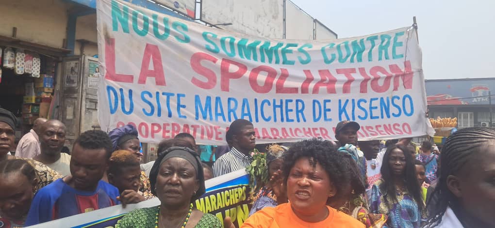 Spoliation des sites maraîchers : les producteurs dénoncent dans les rues de Kinshasa